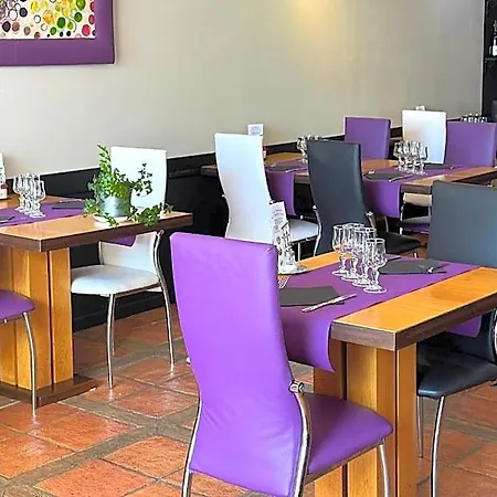 Restaurant De France Hotel 3*