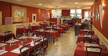 Restaurant De France 酒店 卡斯泰尔诺达里